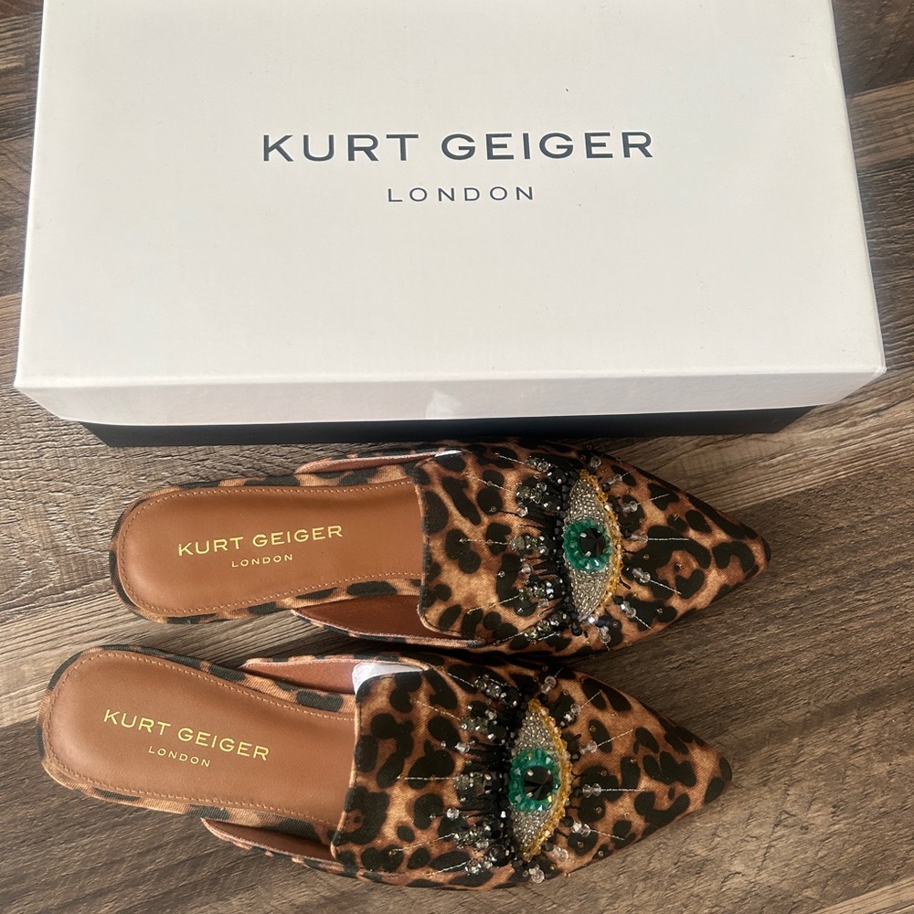 Olive Eye Kurt Geiger flats